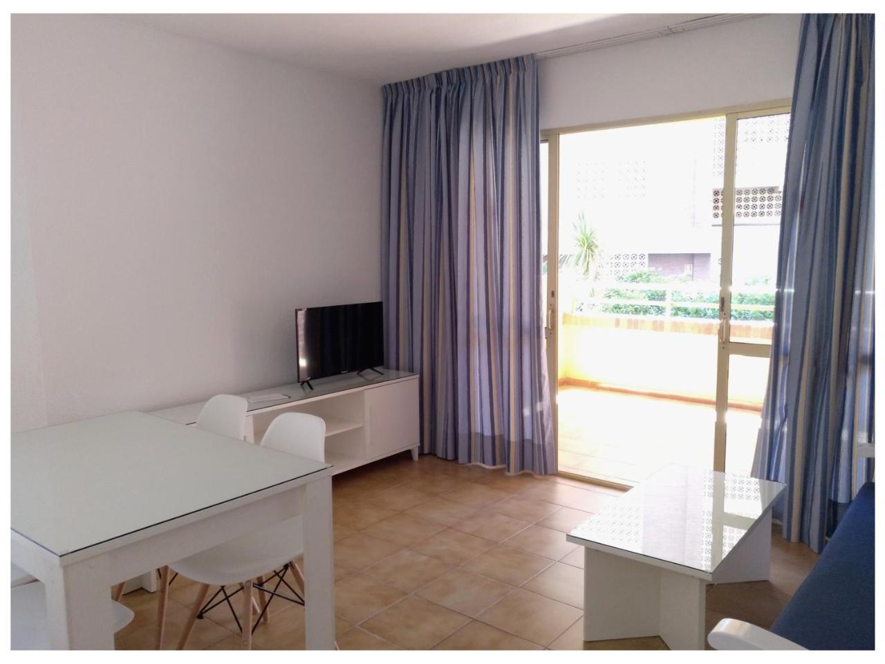 Aparthotel Torre Trébol Benidorm Extérieur photo