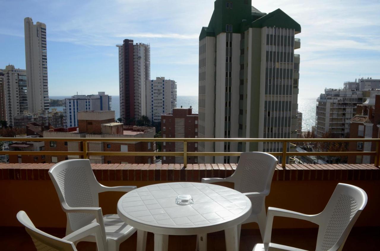 Aparthotel Torre Trébol Benidorm Extérieur photo
