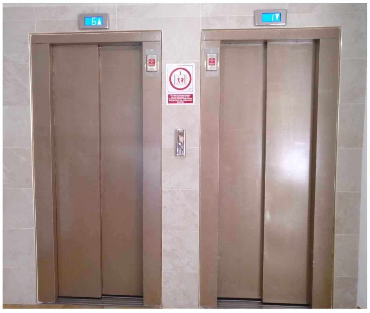 Aparthotel Torre Trébol Benidorm Extérieur photo