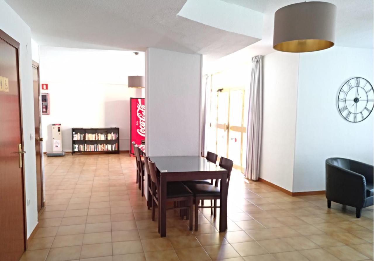 Aparthotel Torre Trébol Benidorm Extérieur photo